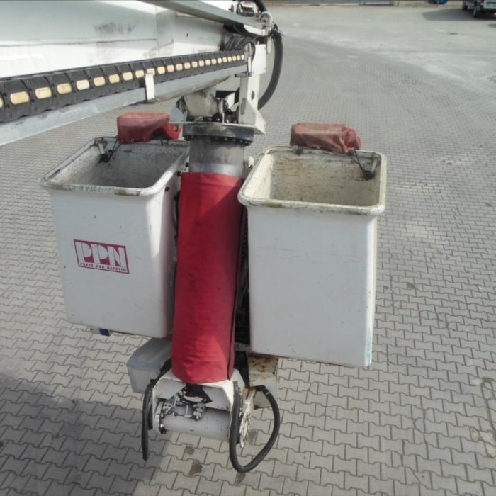 Renault Midlum 220.14,4x4, plošina čela Tel 18, izolovaná