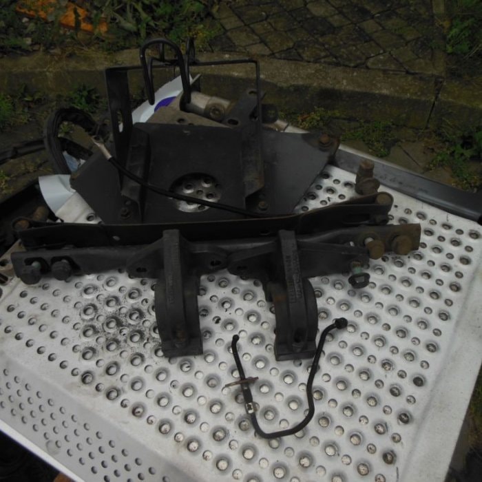 Mercedes-Benz 12 Actros 1844, 9 kompletních sad