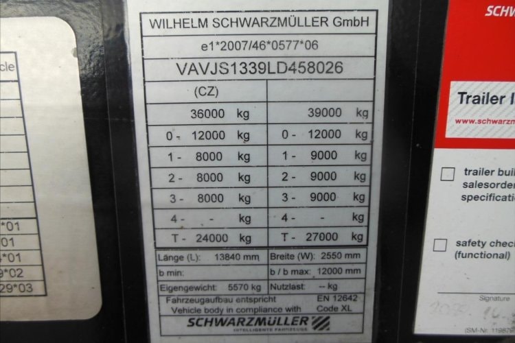 Schwarzmüller SPA 3/E, 2 x zvedací náprava