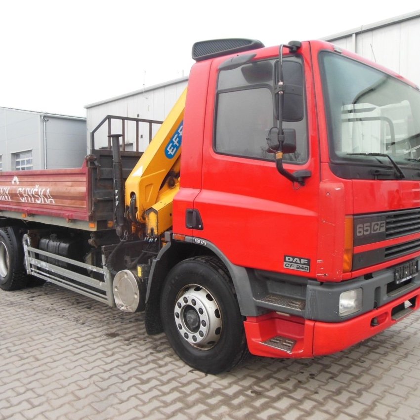 DAF CF 65.240, JEŘÁB EFFER 110/2S, MANUÁL, LISTOVÉ ODPRUŽENÍ, 1. MAJITEL